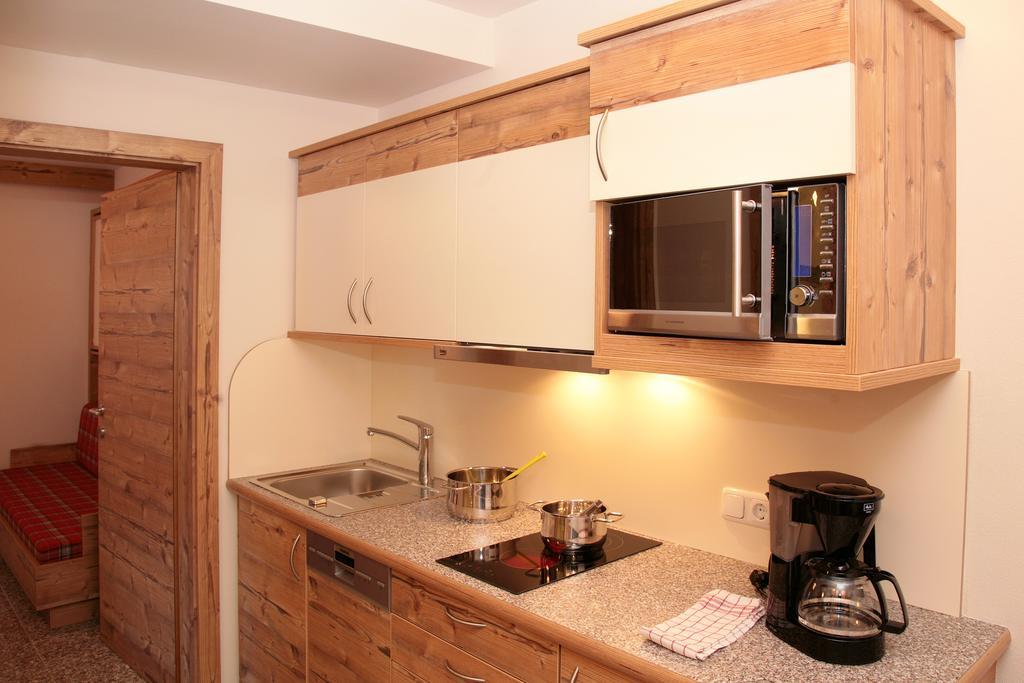 Intown Apartment Schmiede Заалбах-Хинтерглем Екстериор снимка